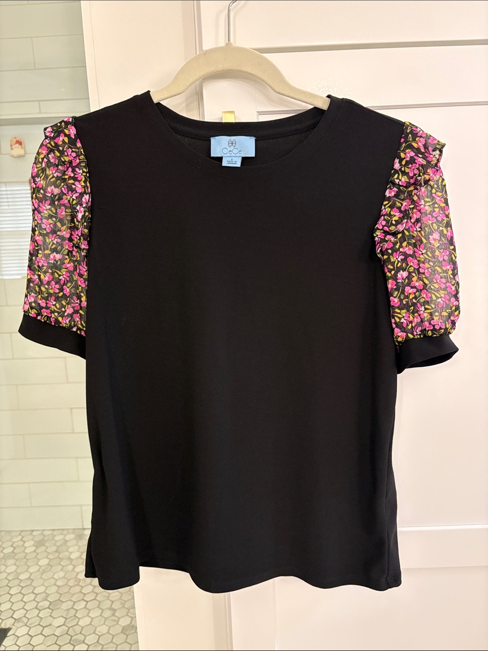 CeCe Black Tee with Pink Floral Puff Sleeves